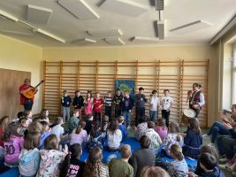 04627e83 3635 42c9 a9f9cfbc80c8808